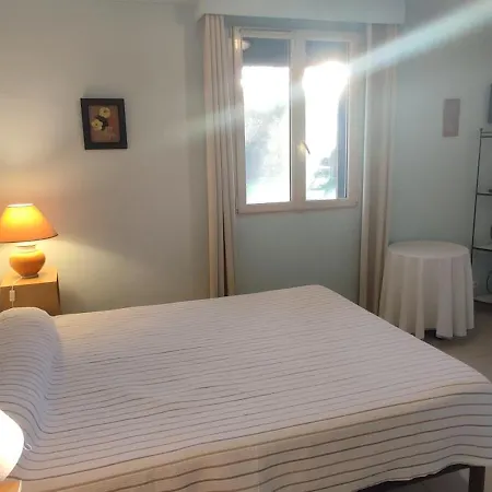A Font Margout - Calme - 4km De - Petit-dejeuner Bed & Breakfast
