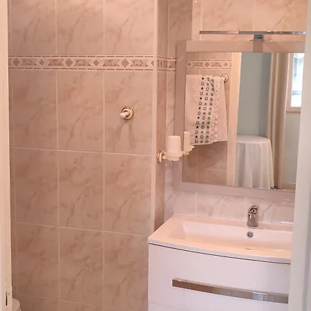 Bed & Breakfast A Font Margout - Calme - 4km De - Petit-dejeuner Sarlat-la-Caneda